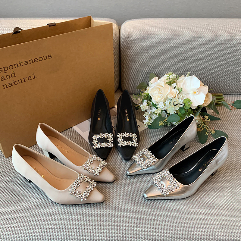 Black Satin Pointed Toe Pumps  - Women Formal Wear Heels avaliação e preço